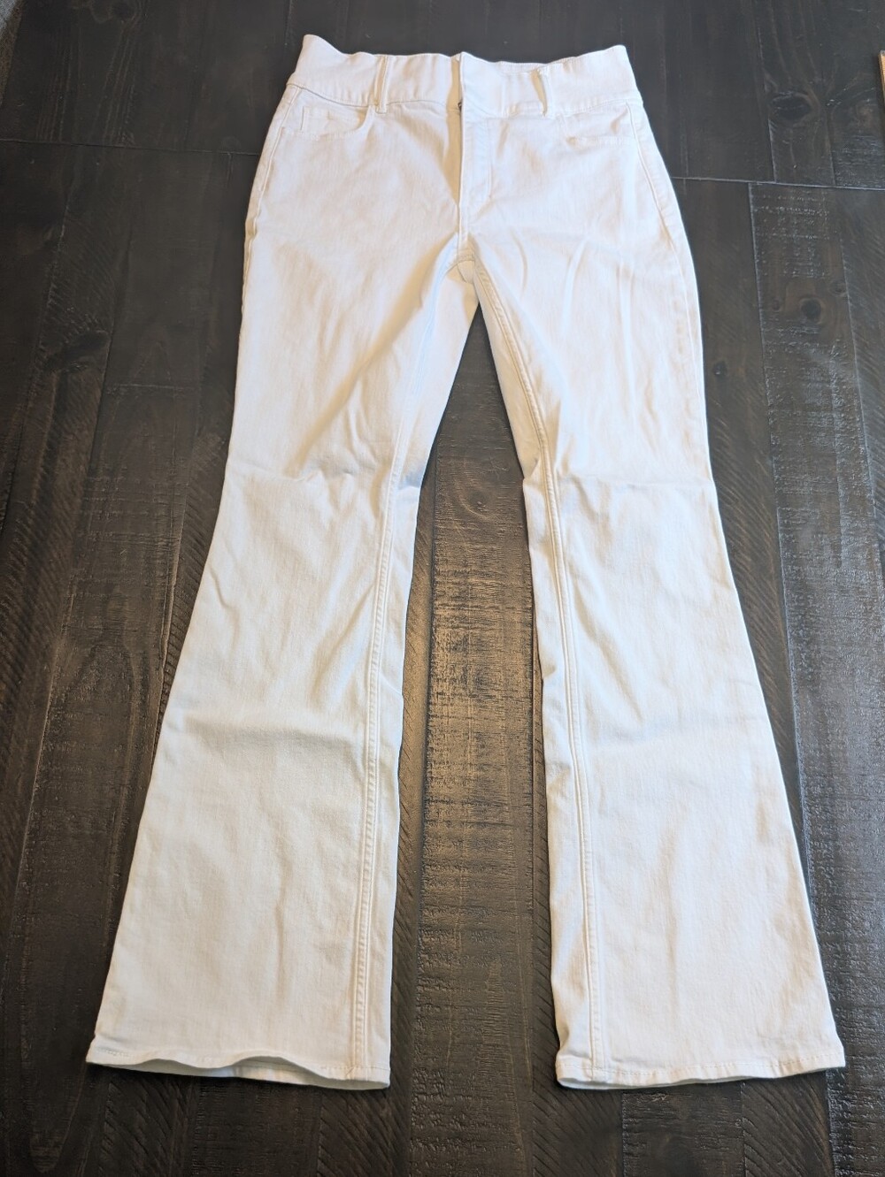 White House Black Market Extra High-Rise Skinny Flare White Pants Size 4